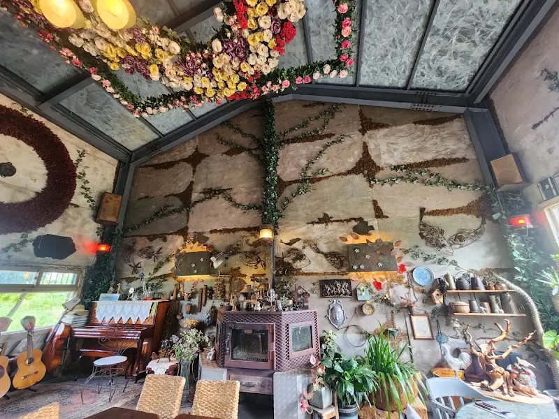 포크웨이즈 내부 인테리어