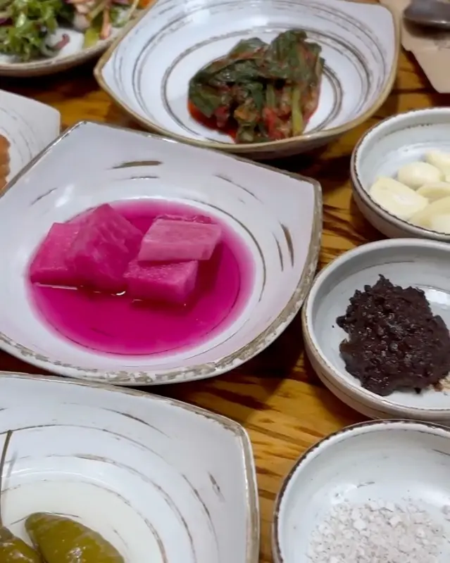 다채로운 밑반찬