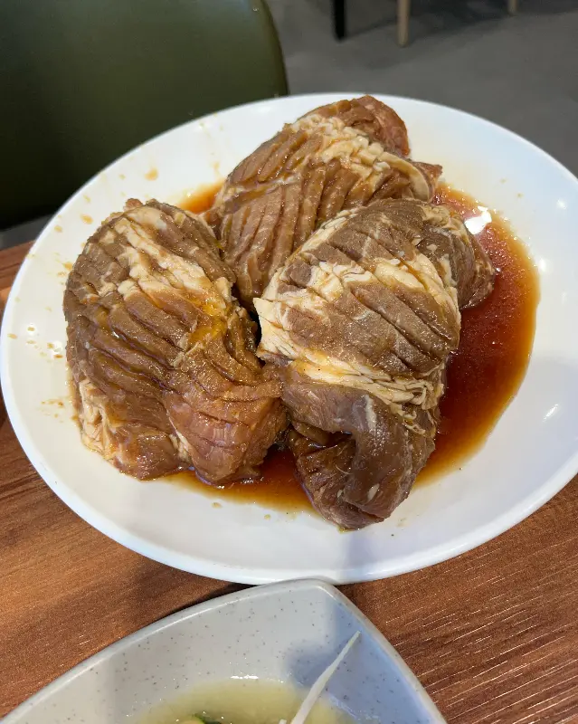 먹음직스러운 돼지갈비