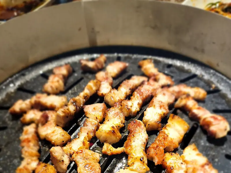 The 바른식당 구워진 삼겹살