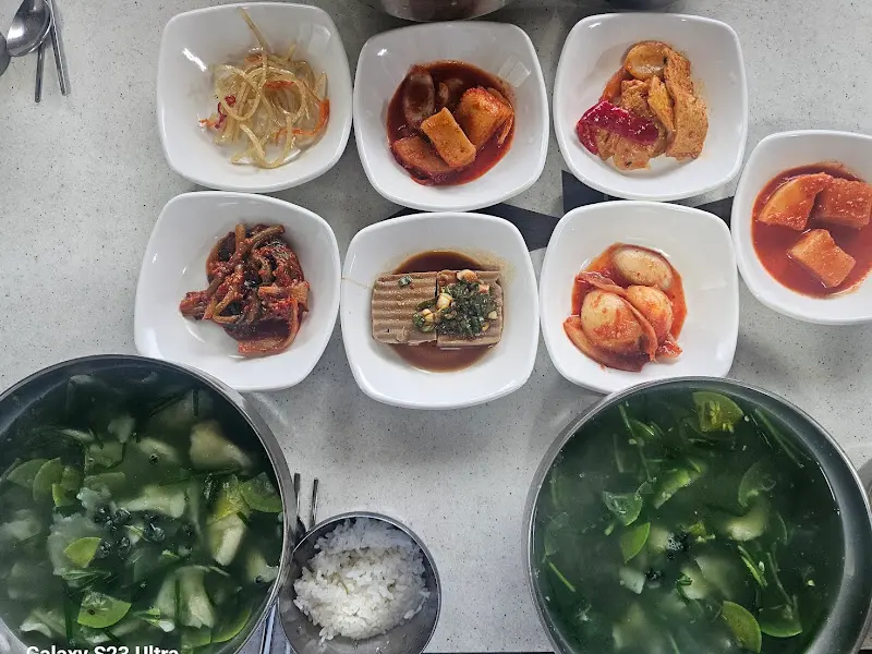 다슬기탕(수제비) 한 상 차림