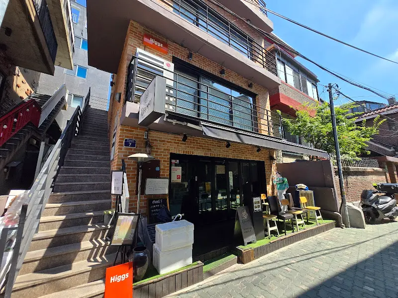 풀풀돼지 외부 전경