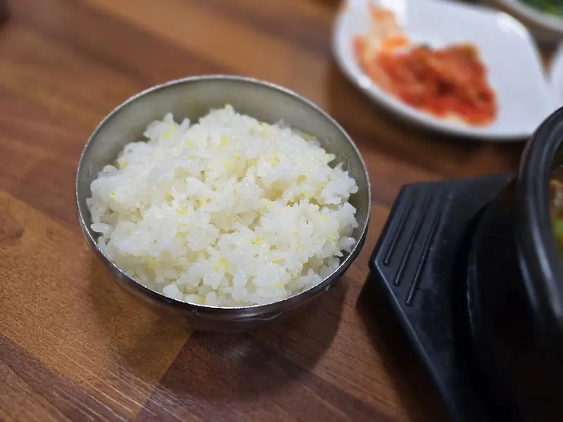 올갱이 해장국과 밥