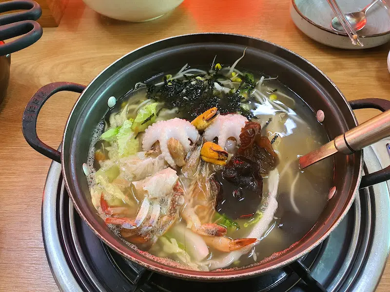 해물칼국수