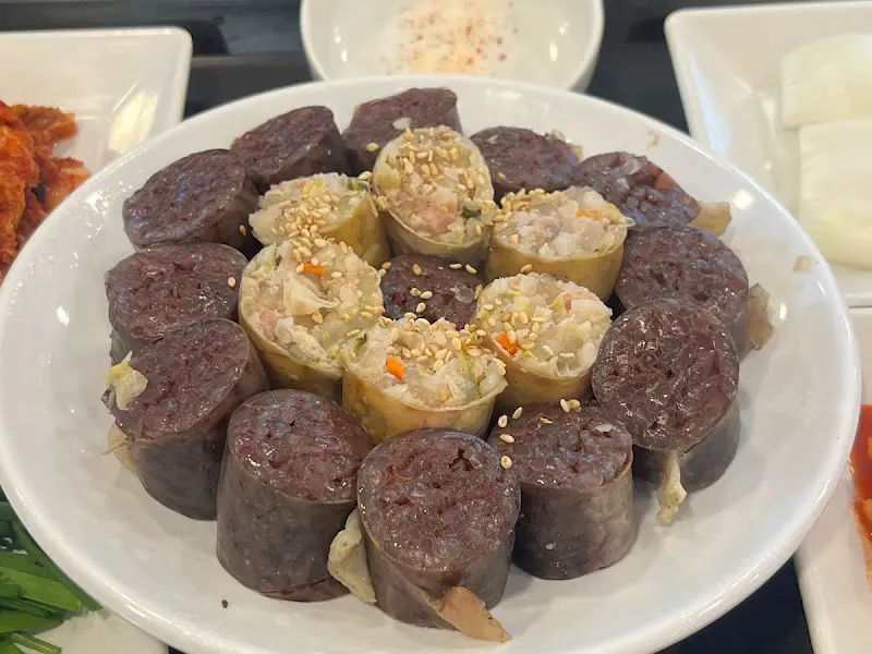오복돼지국밥 맛보기 순대