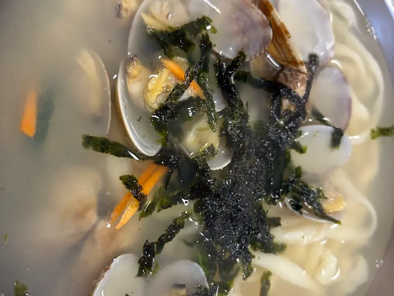 바지락 칼국수 클로즈업