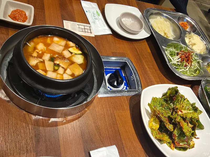 기본으로 제공되는 김치찌개