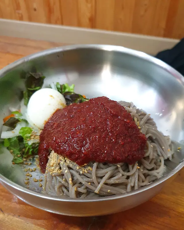비빔 막국수