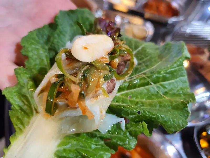 쌈에 싸먹는 근고기