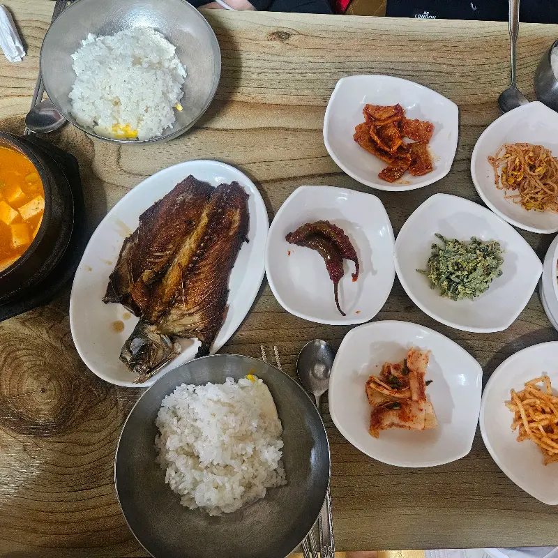 푸짐한 한 상 차림