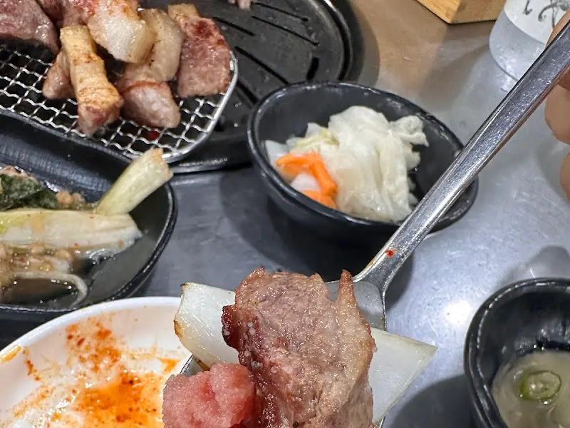 송식당 곁들임 찬