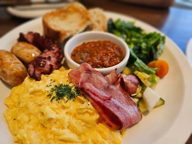 브런치 플레이트 상세 샷