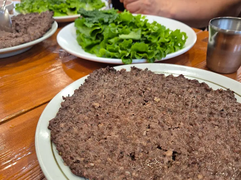 윤기가 자르르 흐르는 석쇠불고기