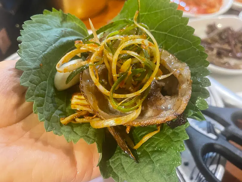 쌈으로 즐기는 냉삼