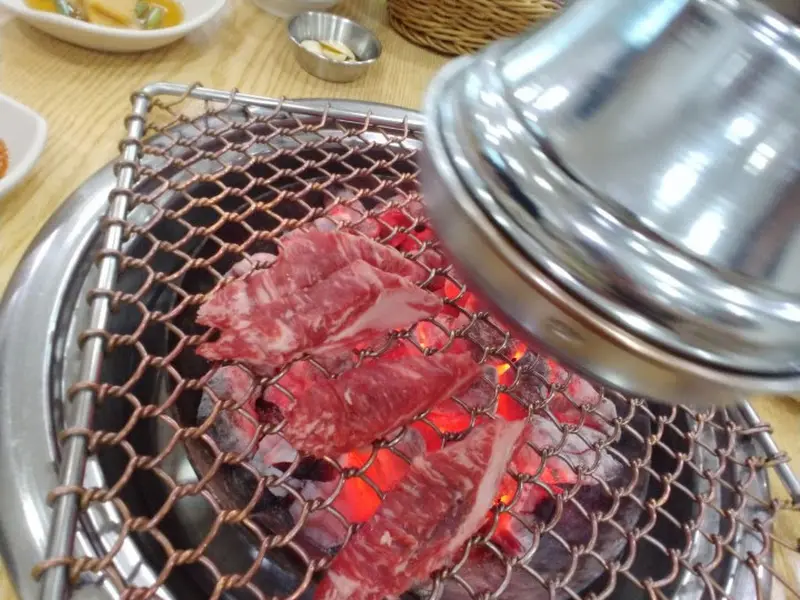 육즙 가득한 한우