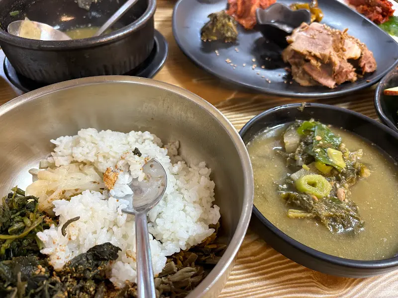 깔끔하게 비워진 밥그릇