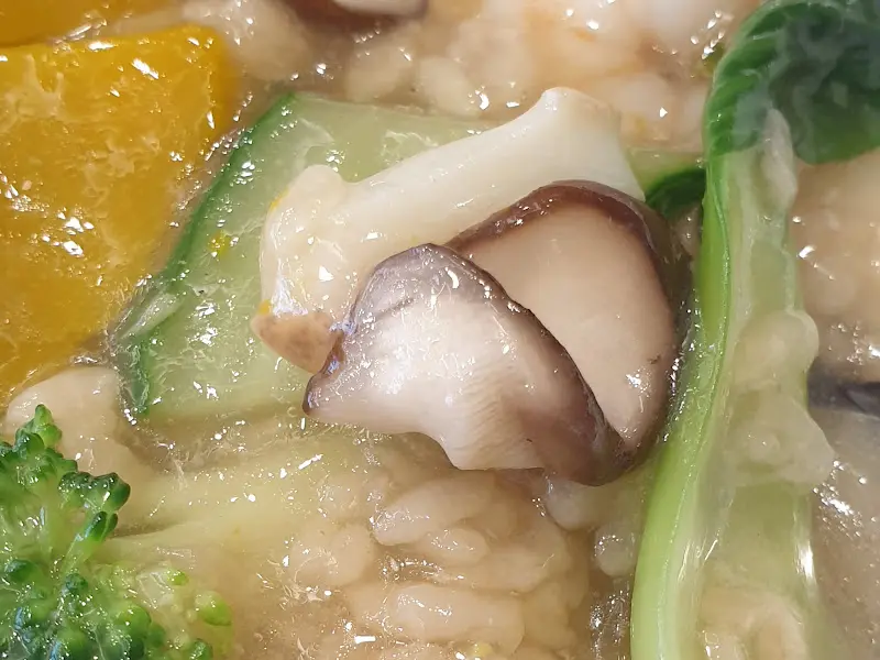 찹쌀누룽지탕 속 해삼