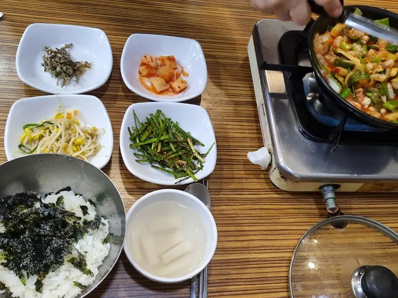 개미집 서면본점 전체 상차림