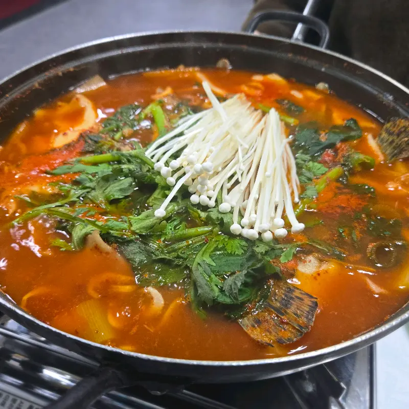 얼큰한 쏘가리 매운탕