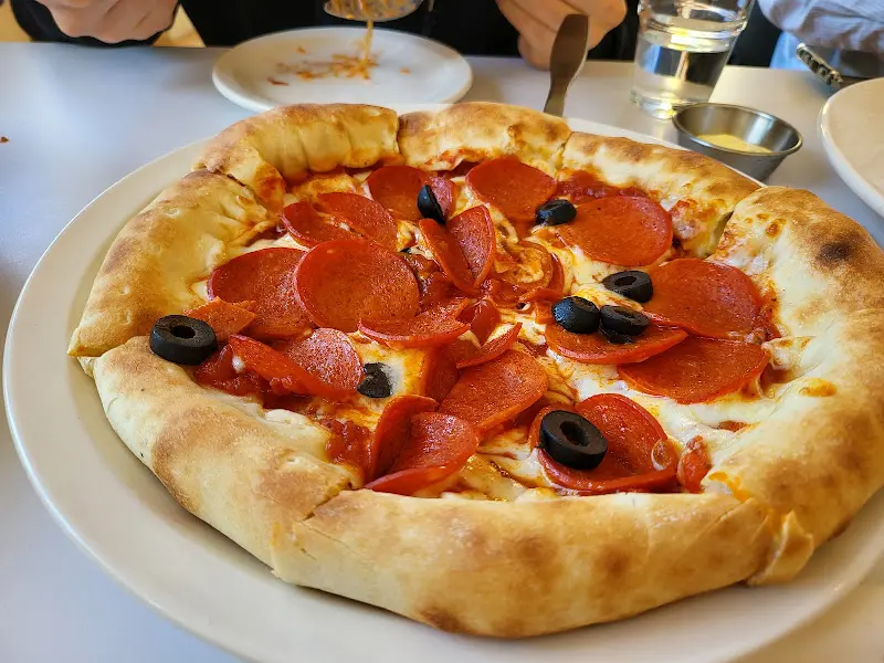 페퍼로니 피자 확대샷