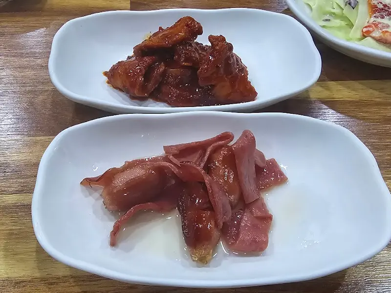 제비원 식당 밑반찬