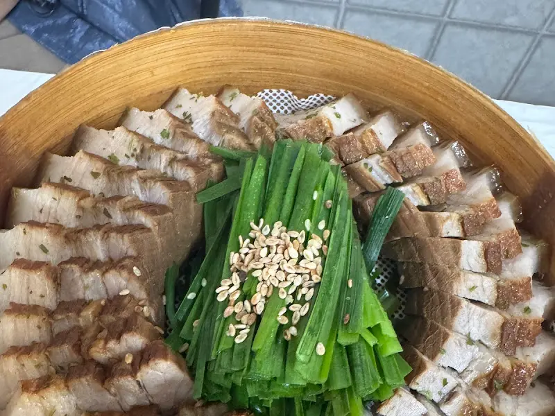 수육 한 상차림