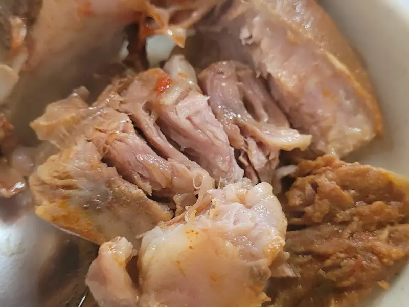 뼈에 붙은 부드러운 살코기