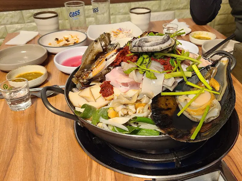 해물탕 한상차림