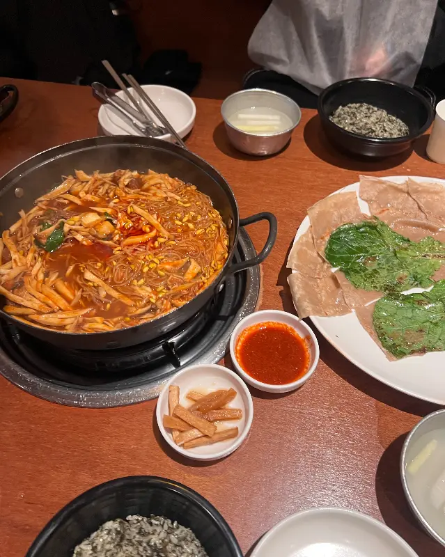 등갈비찜과 곤드레밥