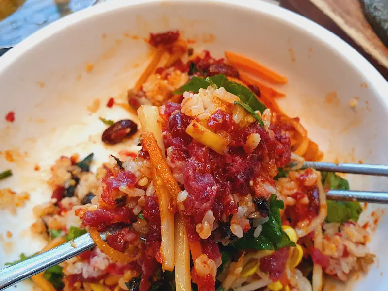 비빔밥 섞은 후
