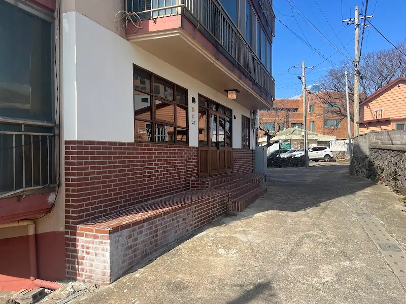 호랑이소반 외부 전경