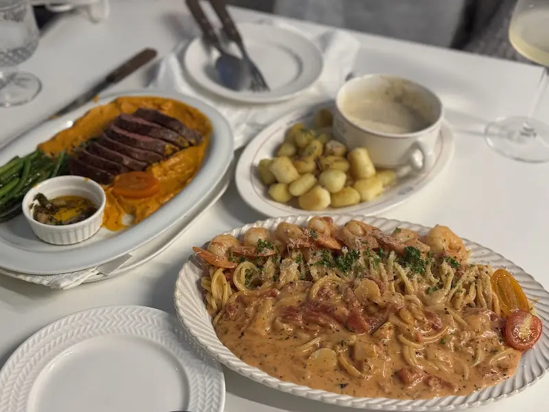 스테이크, 뇨끼, 파스타