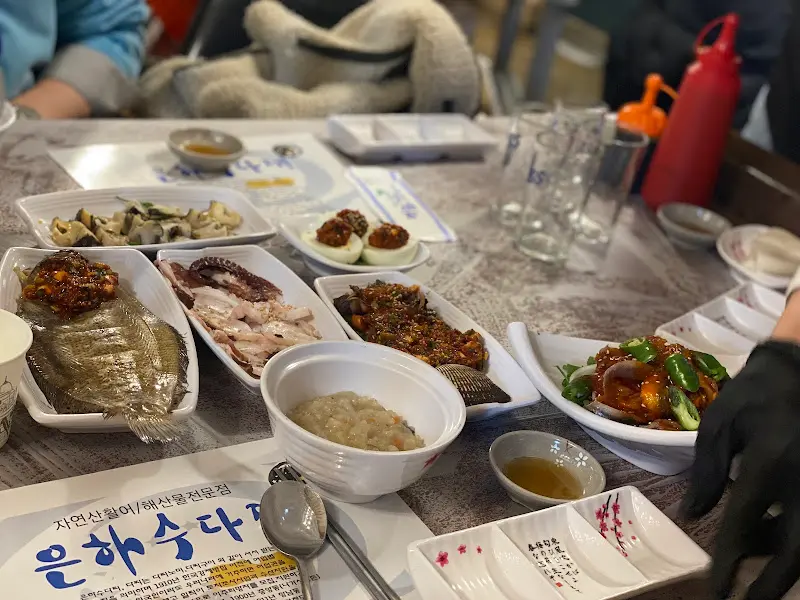 다양한 해산물 요리들