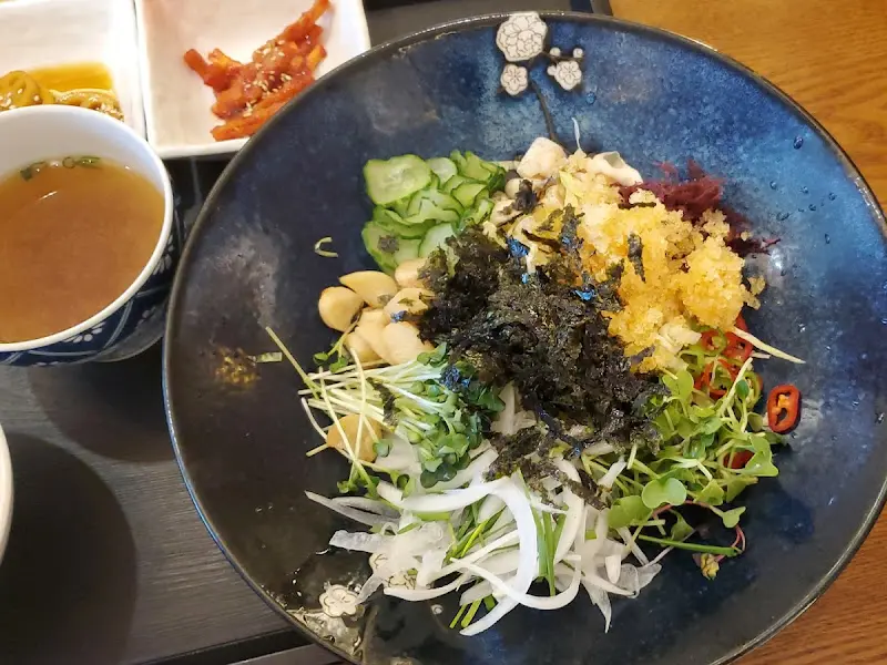 맛깔스러운 비빔밥