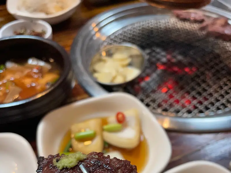 정갈하게 차려진 밑반찬