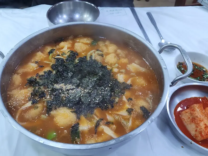 옹심이 장칼국수 근접샷