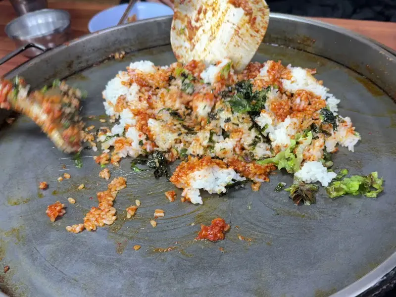 누룽지롤볶음밥 제조 과정