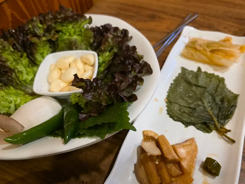 골목돼장 밑반찬