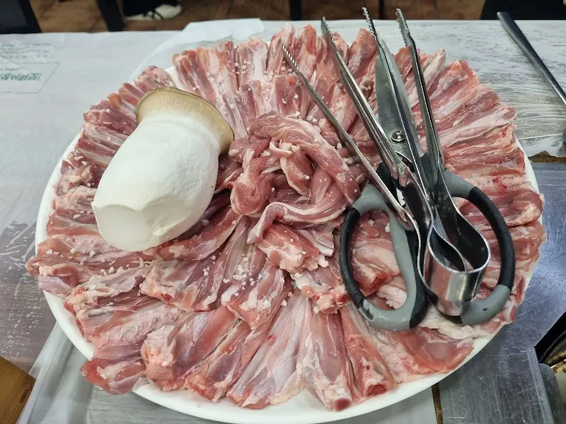 신선한 오리 특수부위