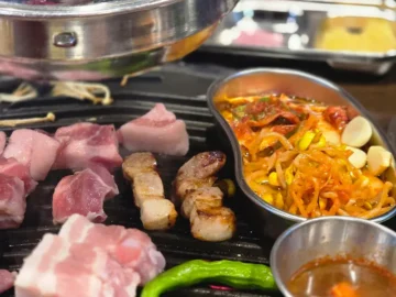 인계동 나혜석거리에서 만난 돼지고기 파라다이스, 수원 쏘삼208에서 인생 맛집 등극!