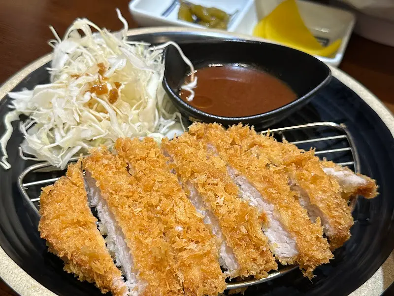 삼동소바정식의 돈까스 클로즈업