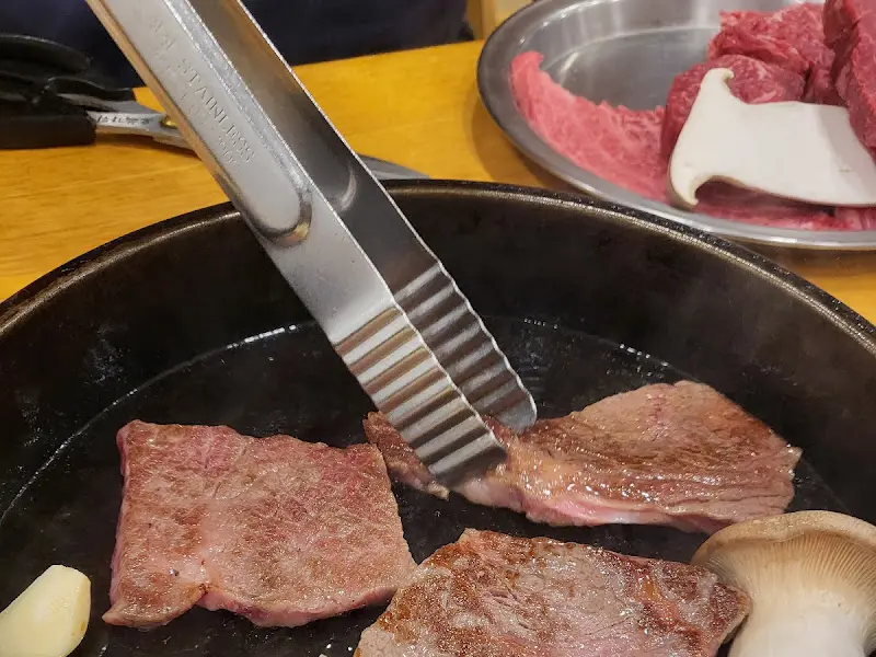 맛있게 구워지고 있는 등심