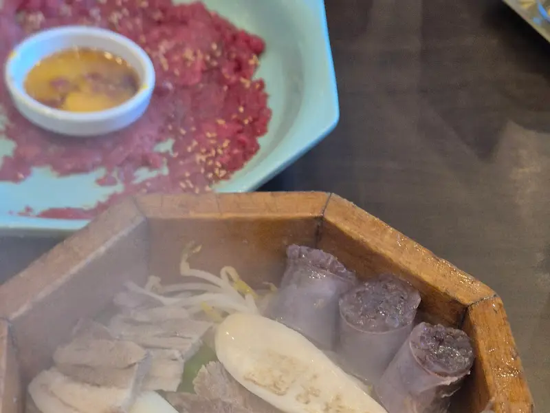 숯불향이 가득한 오징어 숯불구이