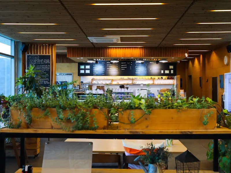 팜베리 실내 전경