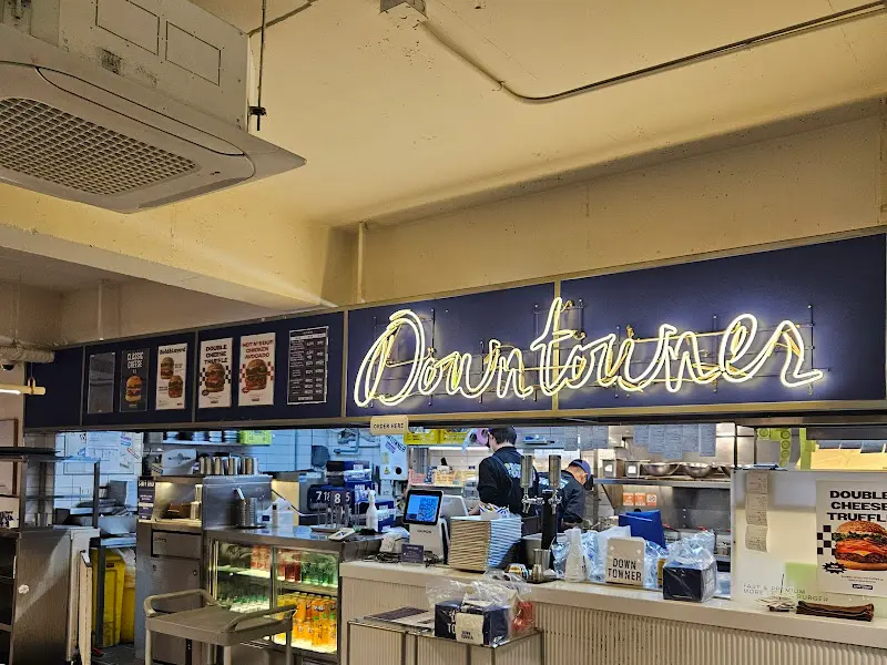 다운타우너 잠실점의 주문 카운터 모습