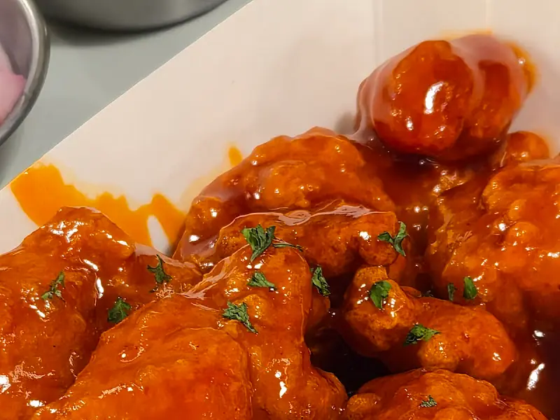 핫 허니 치킨 바이츠 확대 사진