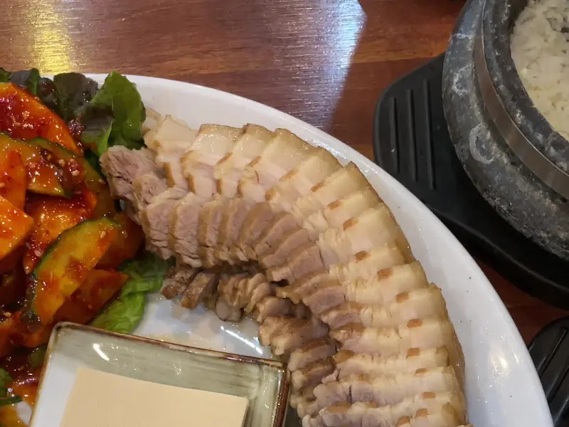 두부 제육 보쌈