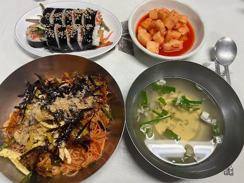 칼국수와 김밥