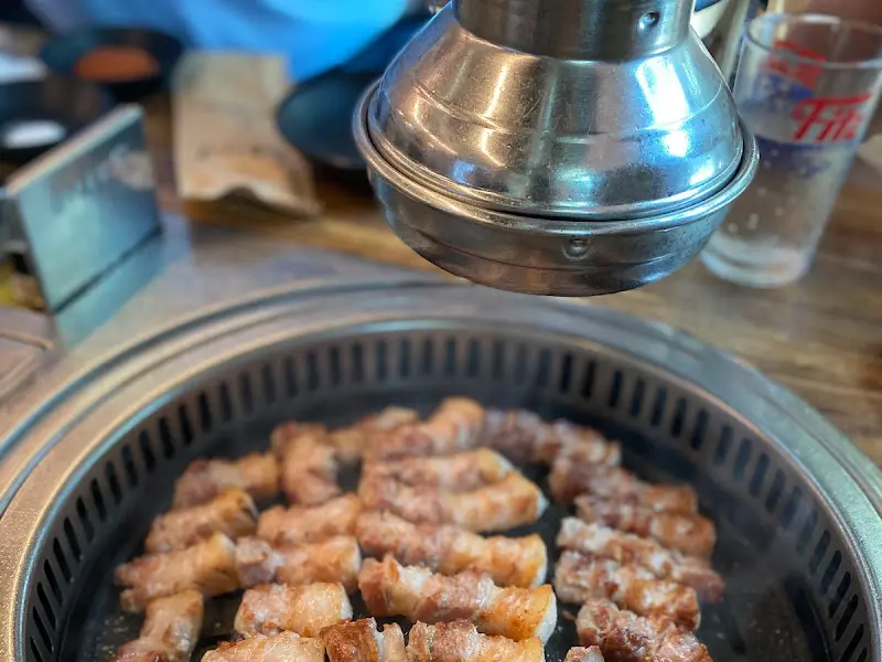 구워지는 삼겹살