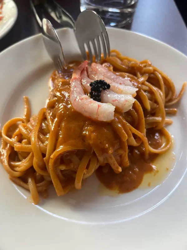 새우의 풍미가 가득한 비스큐 파스타